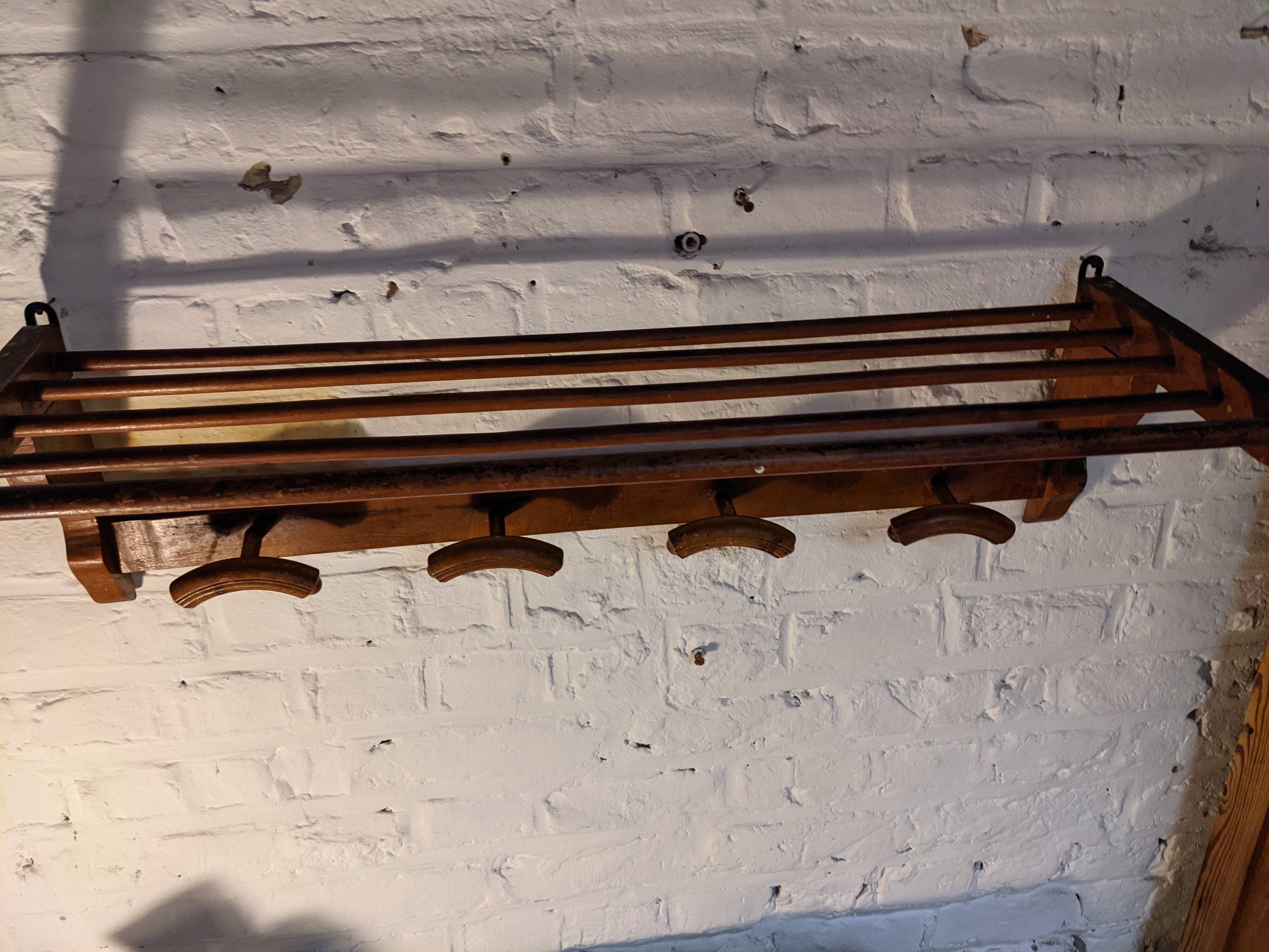 Coat rack bistro