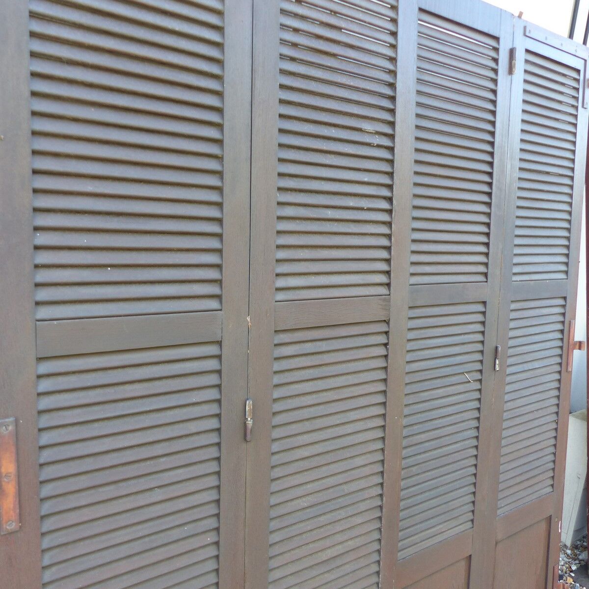 Set of 4 shutters