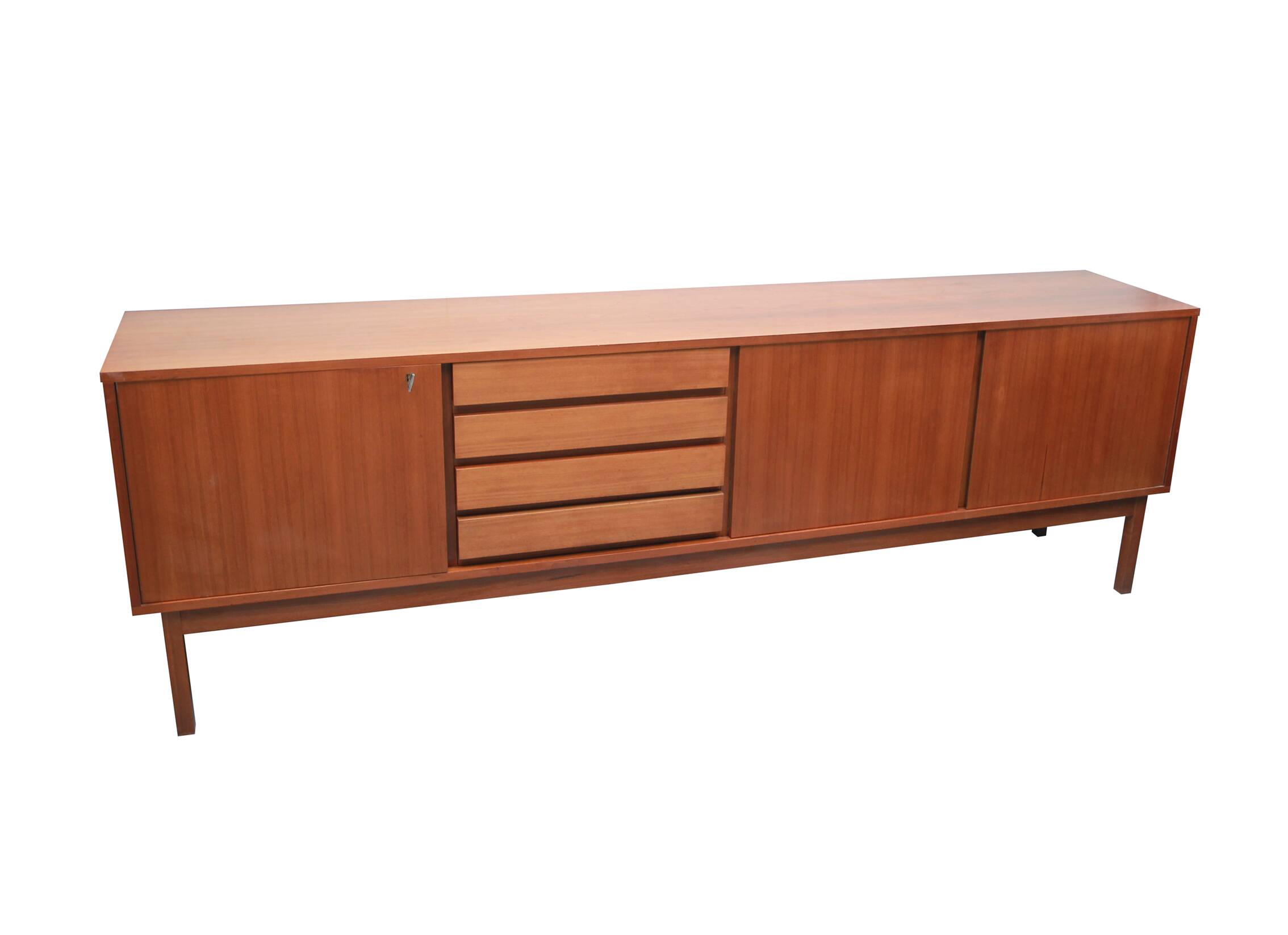 1960s sideboard in walnut XL