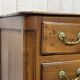 Commode 18ème en noyer et sapin