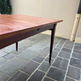 Scandinavian style extendable table