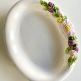 Oval-shaped dish slurry fruits and flowers