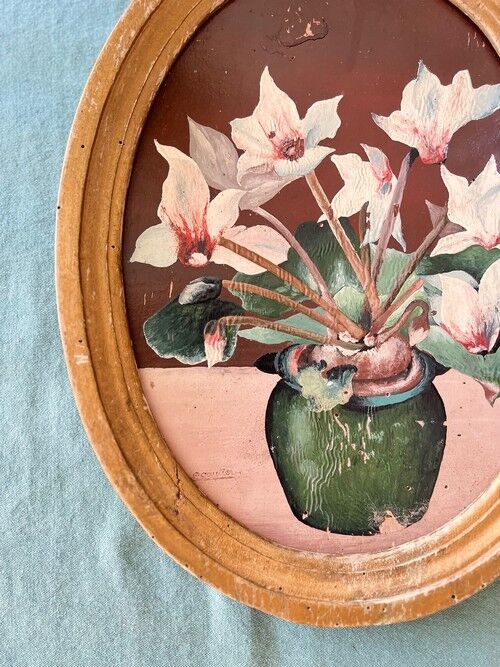 Oil on wood - medallion frame