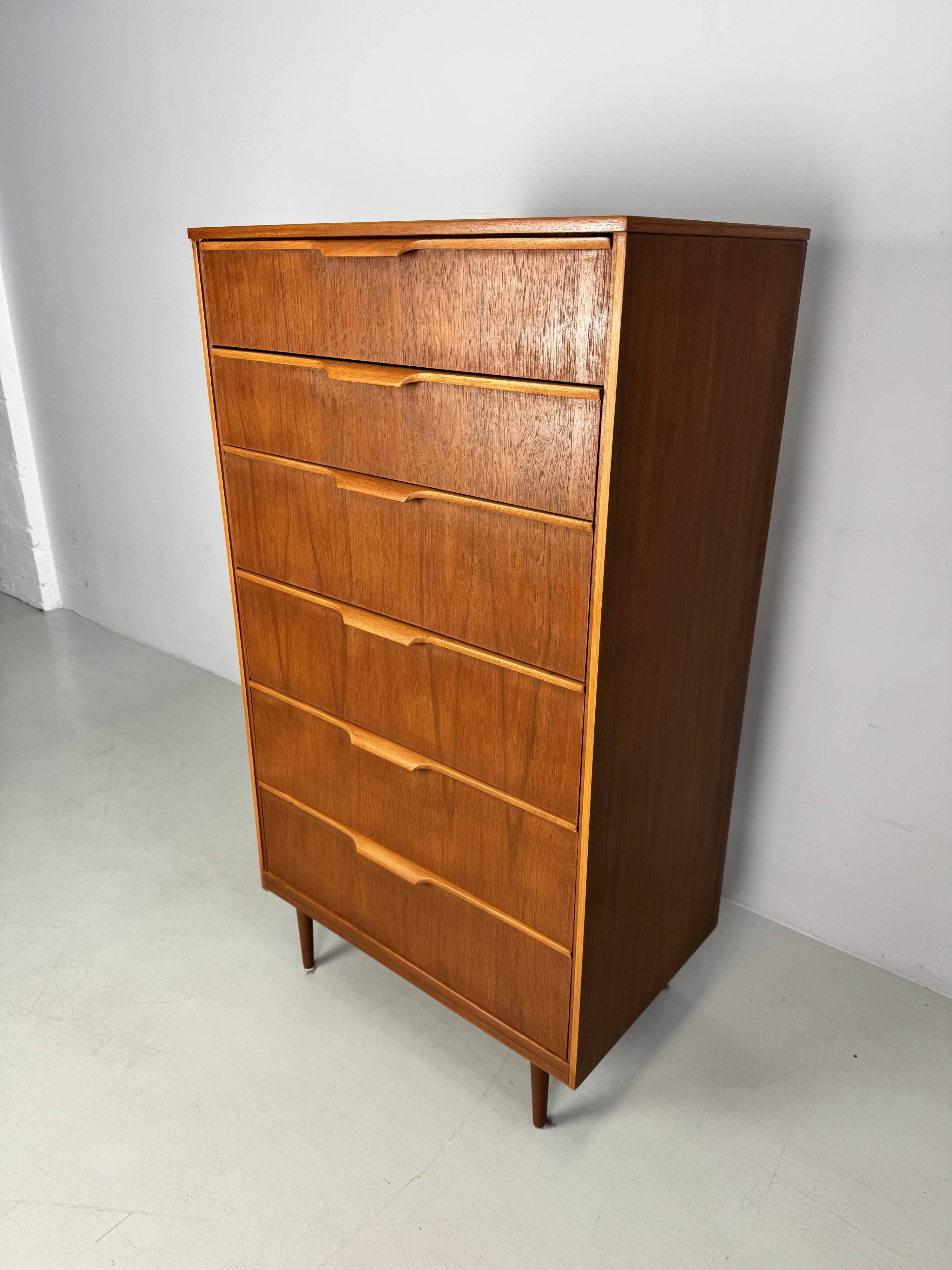 Vintage chest of drawers from Austinsuite, designed by Frank Guille, 1960s.