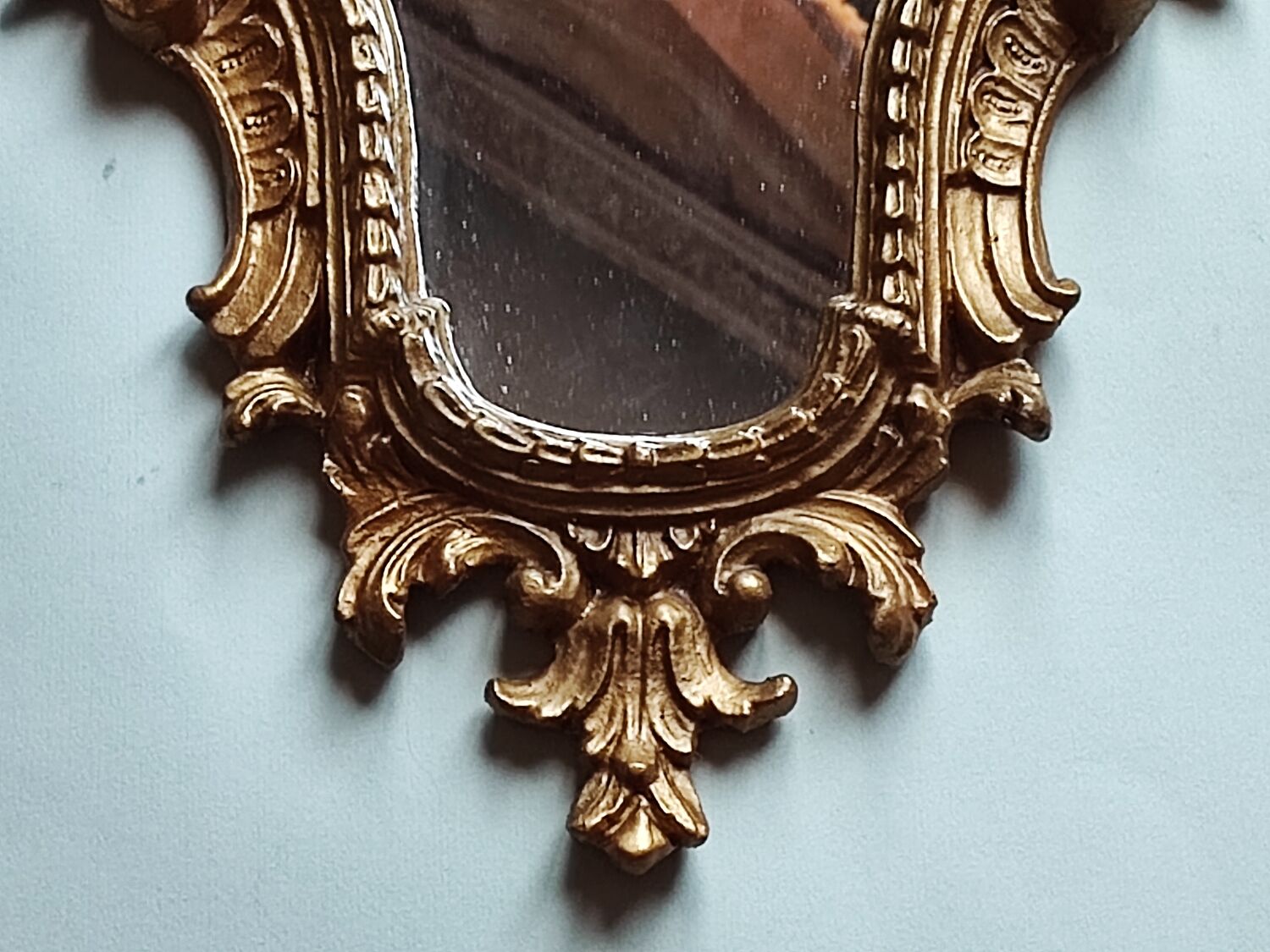 Giltwood mirror