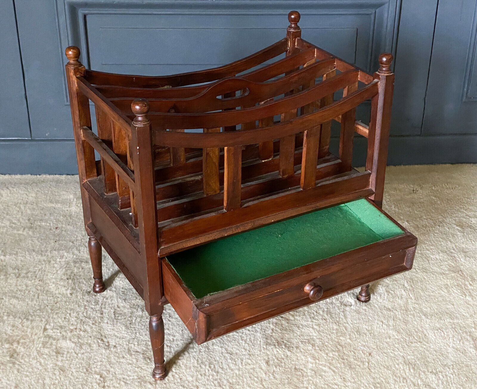 English mahogany magazine holder 1 drawer Mid-twentieth