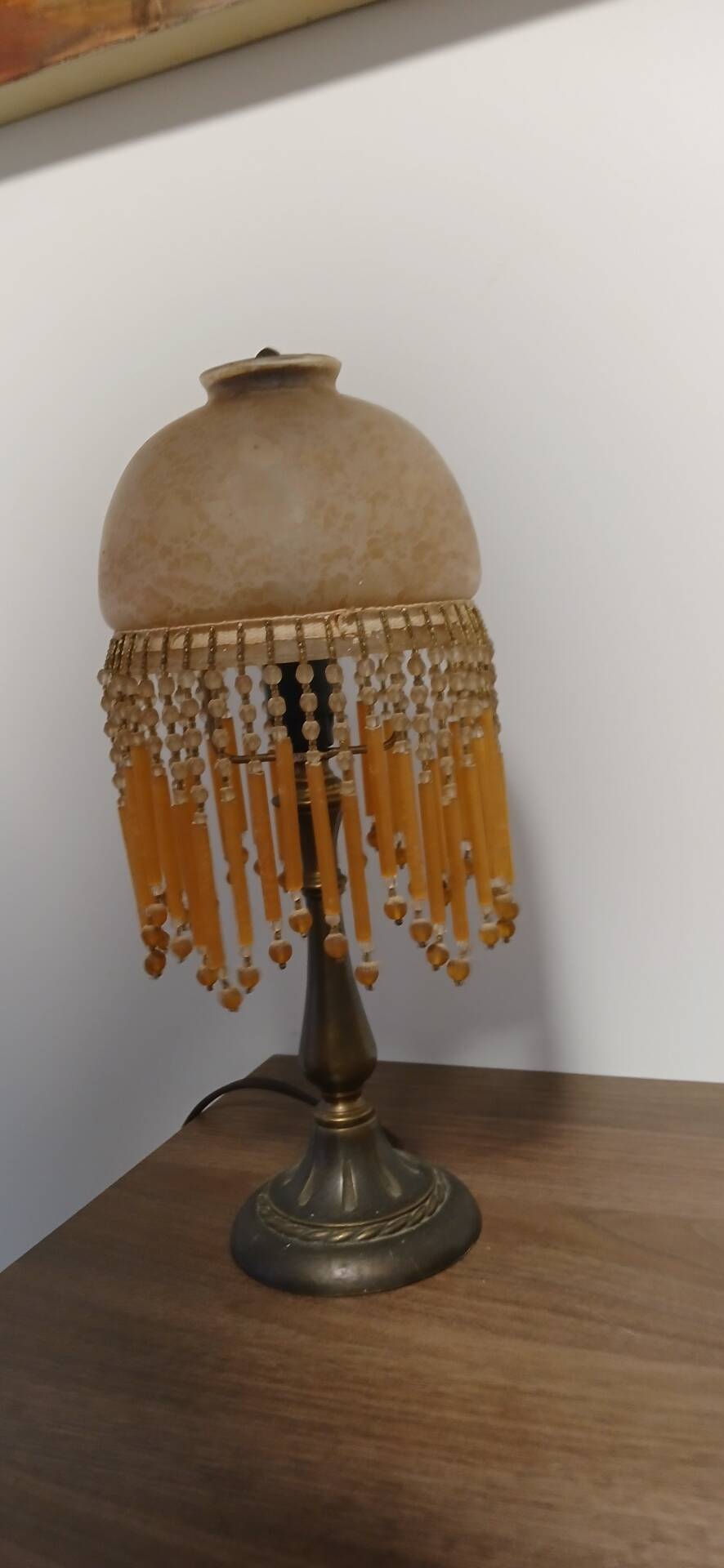 Table lamp