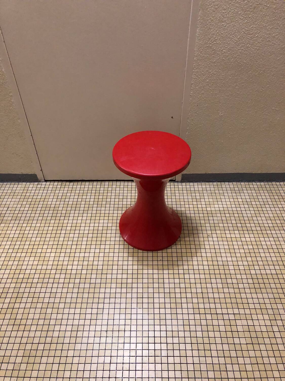 Red Tam Tam stool – official reissue – iconic design