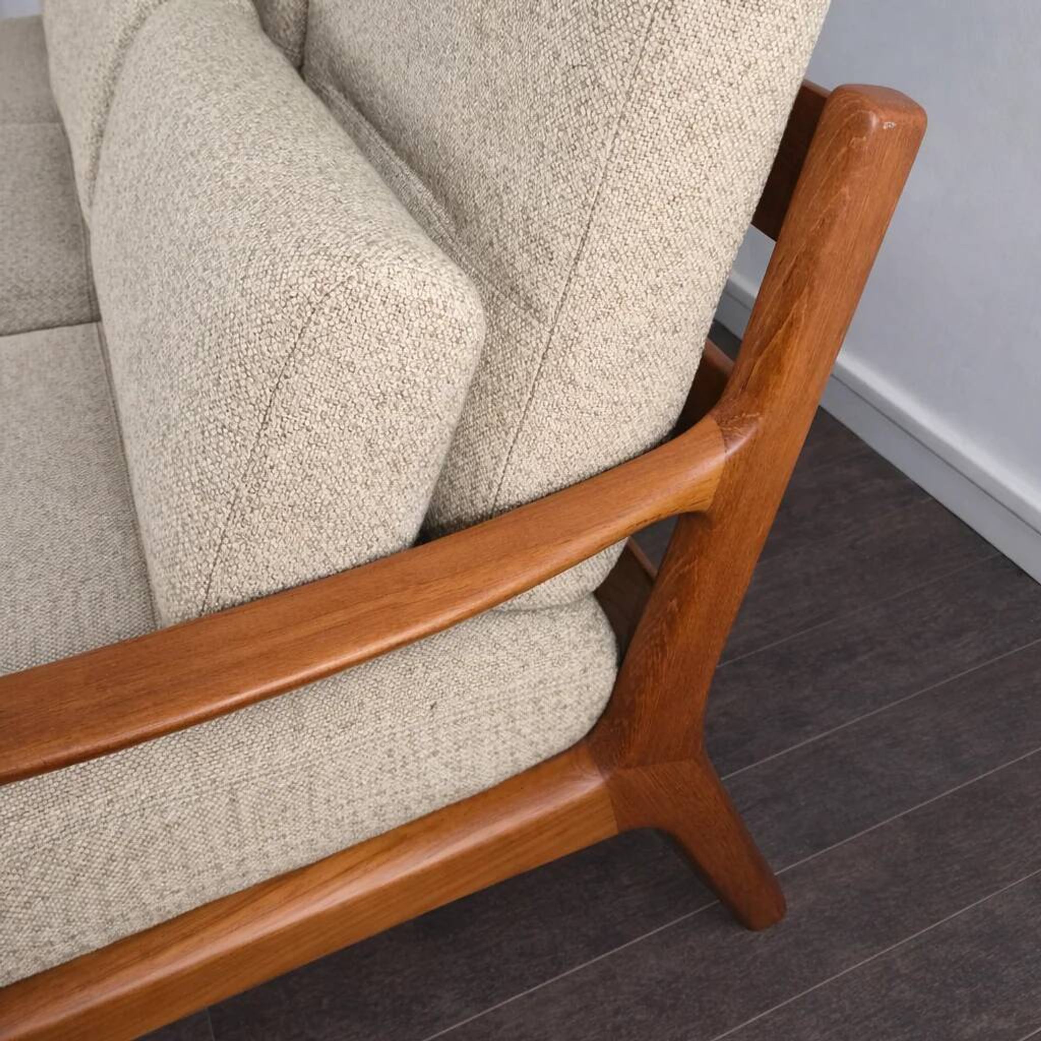 Three-seater sofa in teak and wool model Senator by Ole Wanscher for P. Jeppensen Møbelfabrik, Denmark, 1960.