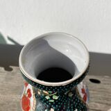 Asian vase in black ceramic with floral decoration