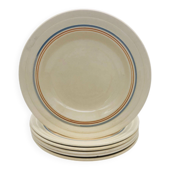 6 deep plates with fine blue and brown rim decorations.