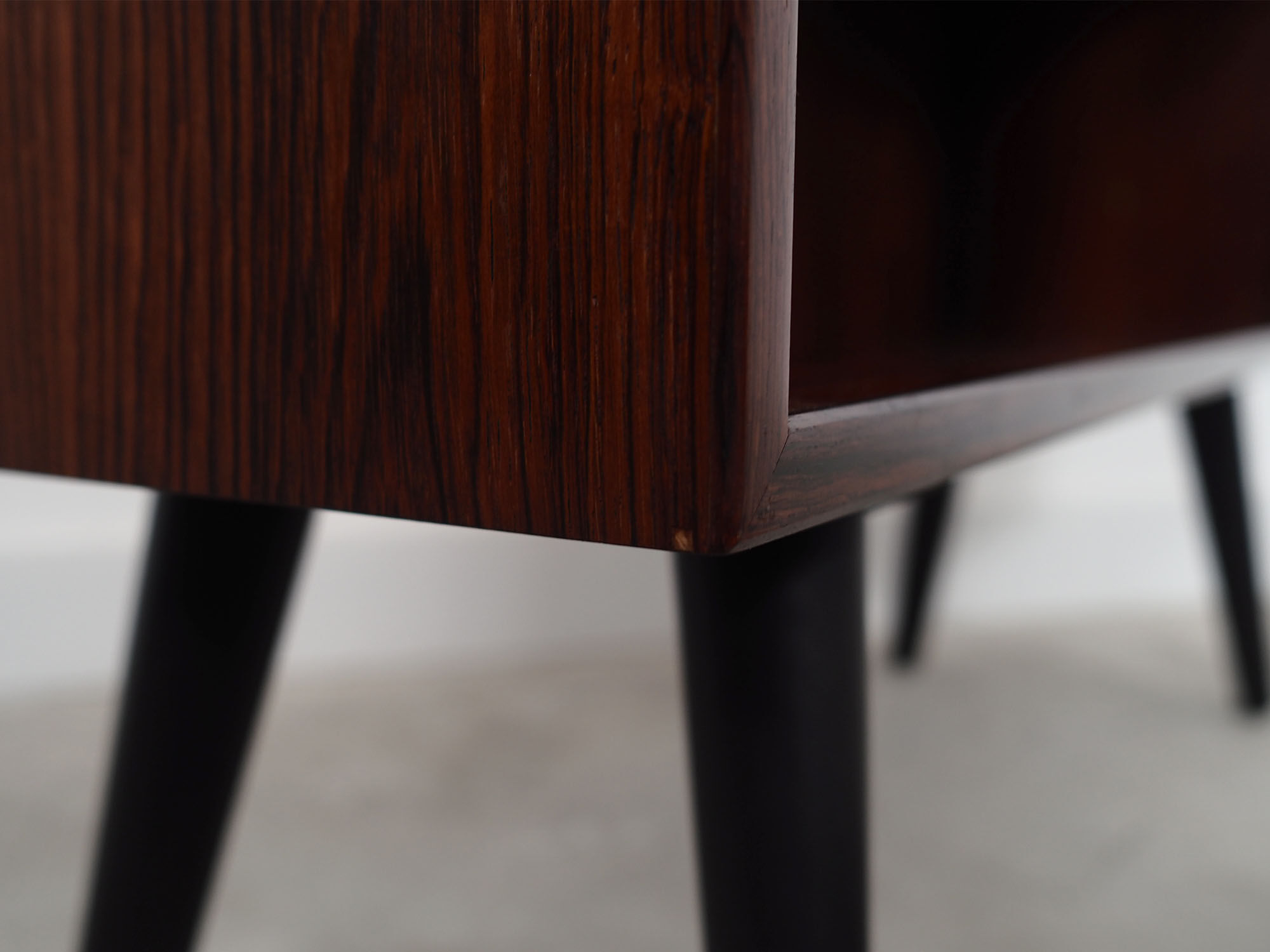 Bibliothèque en palissandre, design danois, années 70, production: Hjørnebo