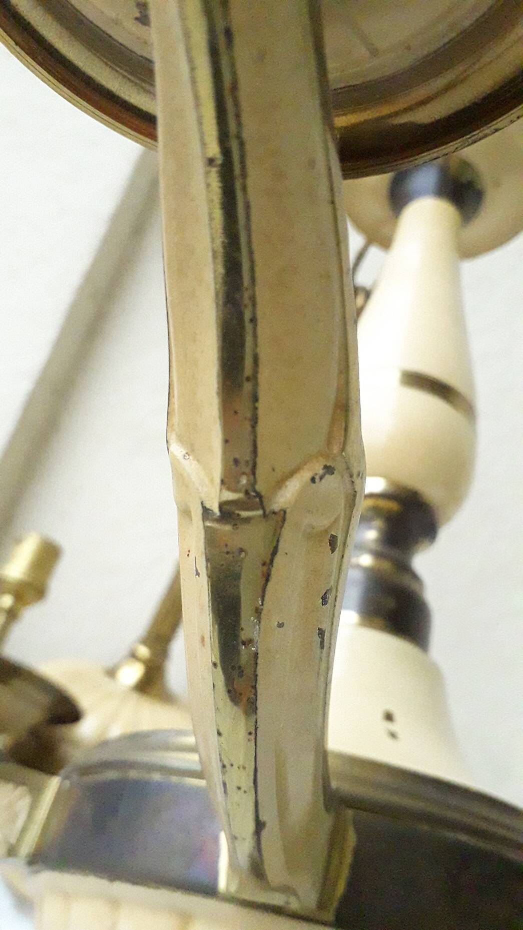 Bronze chandelier with 6 arms