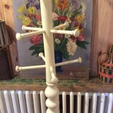 Parrot coat rack
