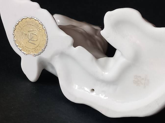 Figurine chien en porcelaine Metzler&Ortloff