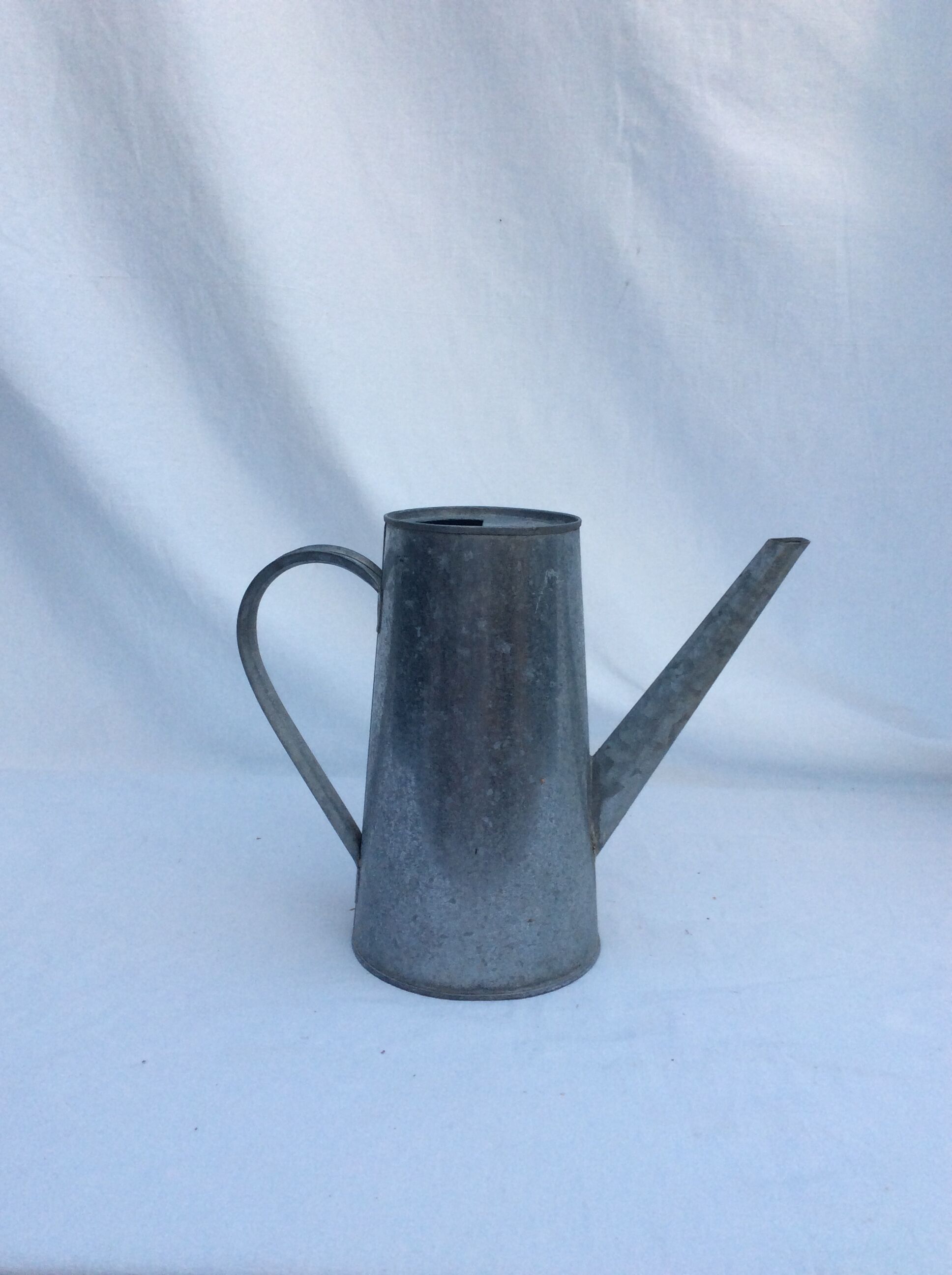 Vintage zinc broc