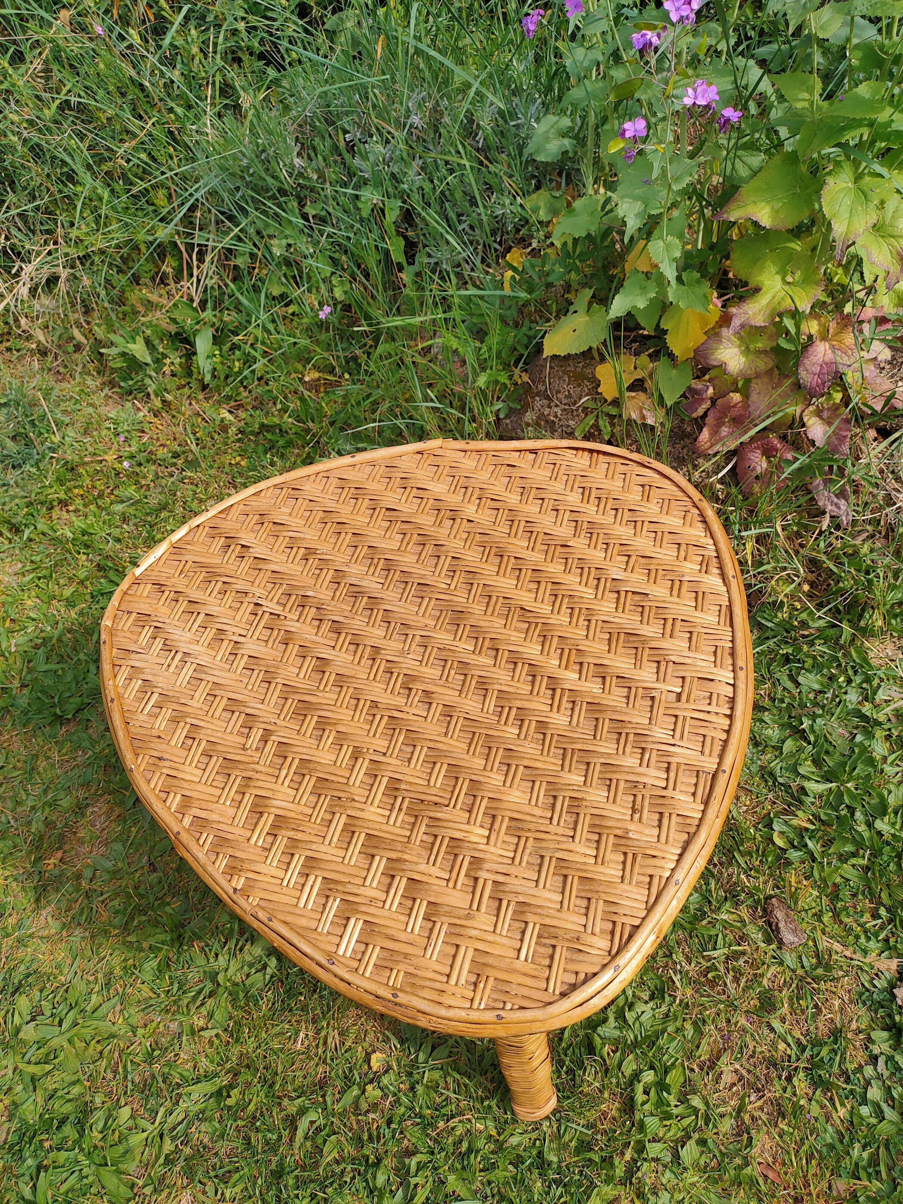 Oval rattan and wicker table