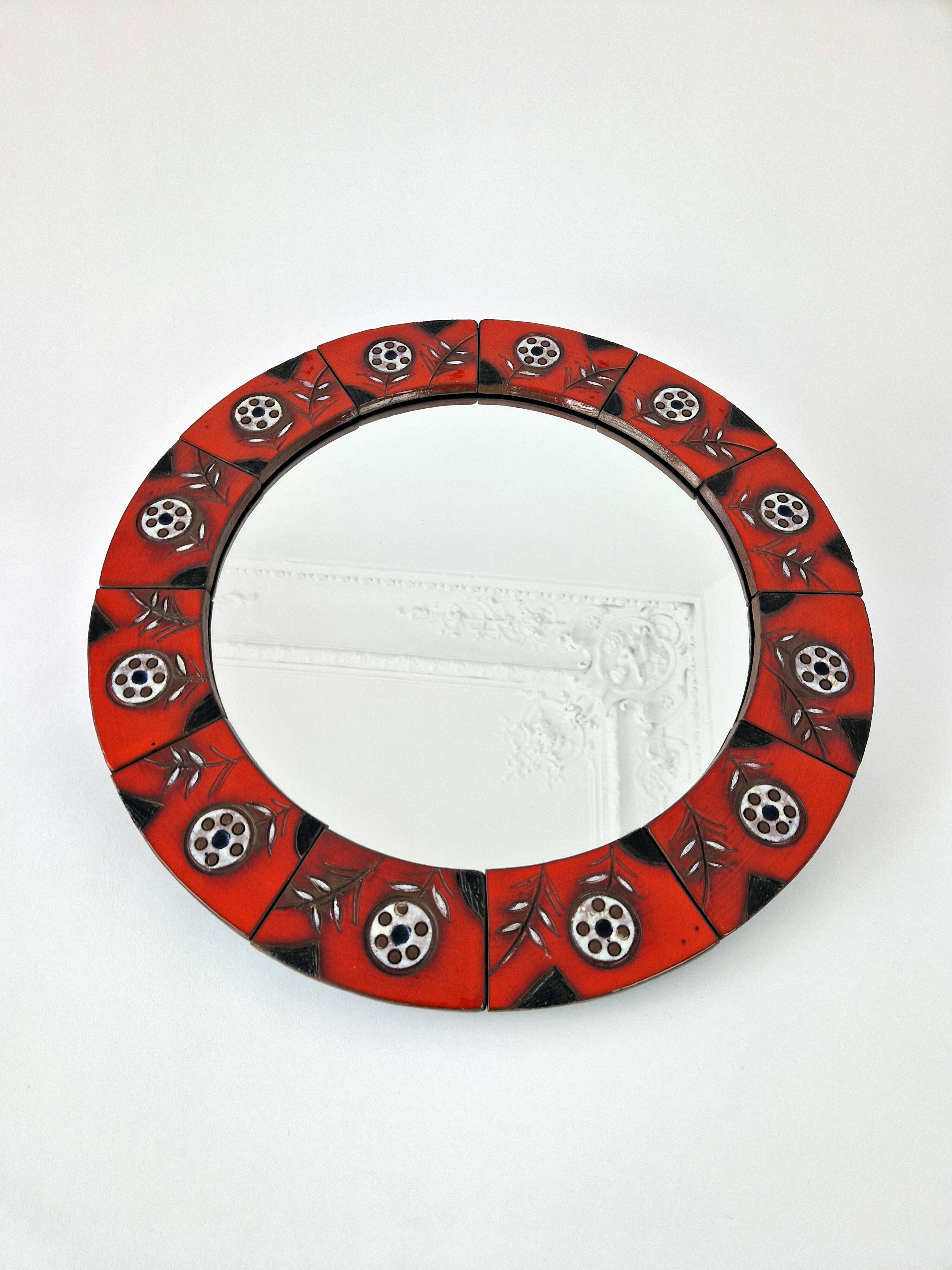 Round mirror (51cm) in vintage ceramic 1960