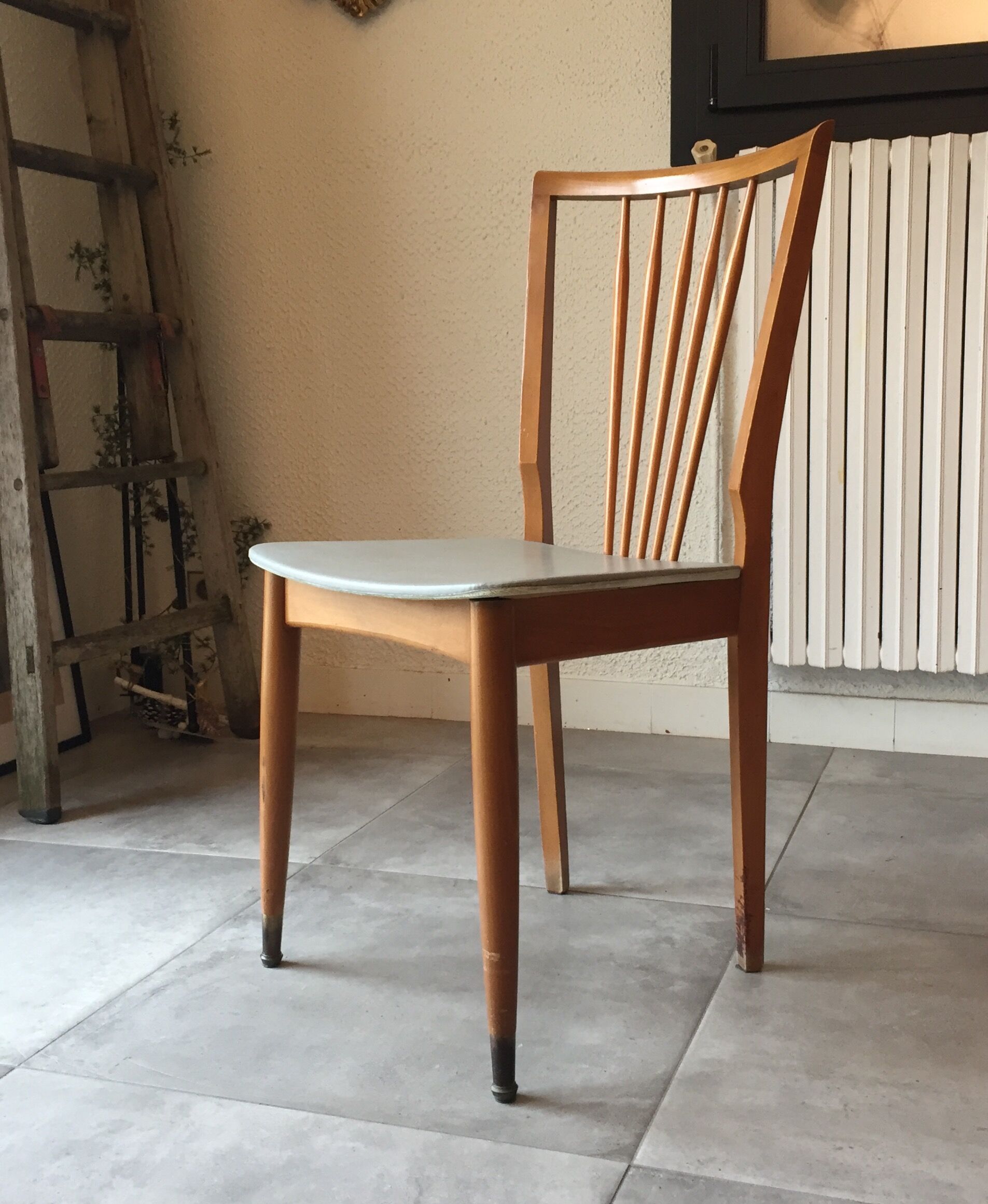6 Scandinavian design chairs from the 60s