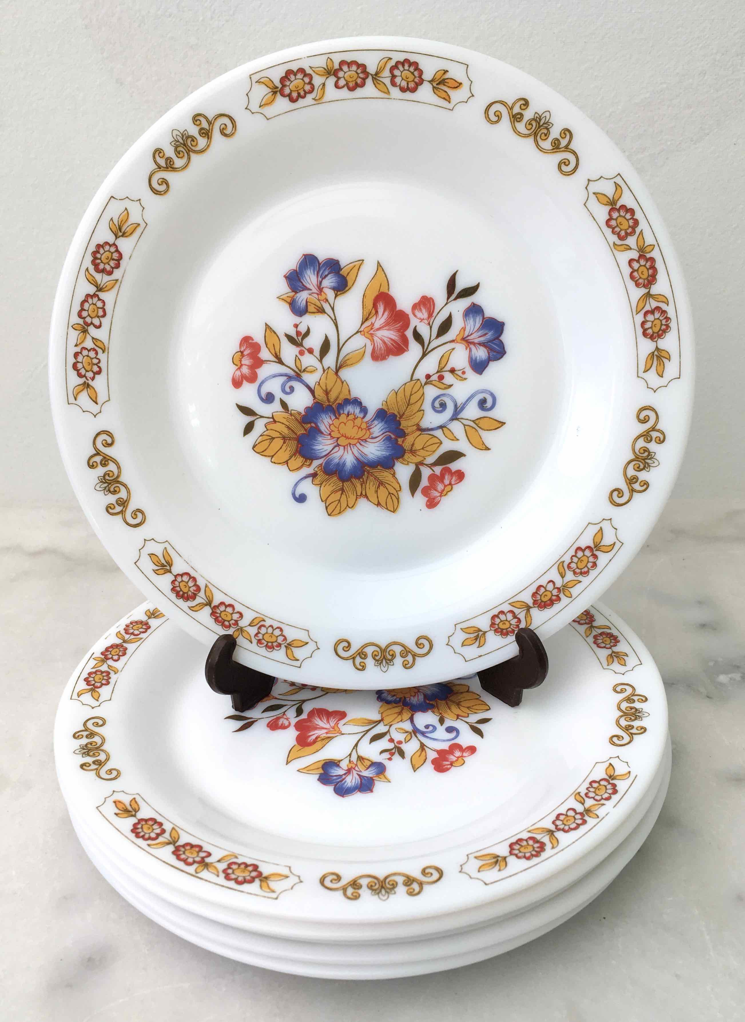 6 floral dessert plates 1970