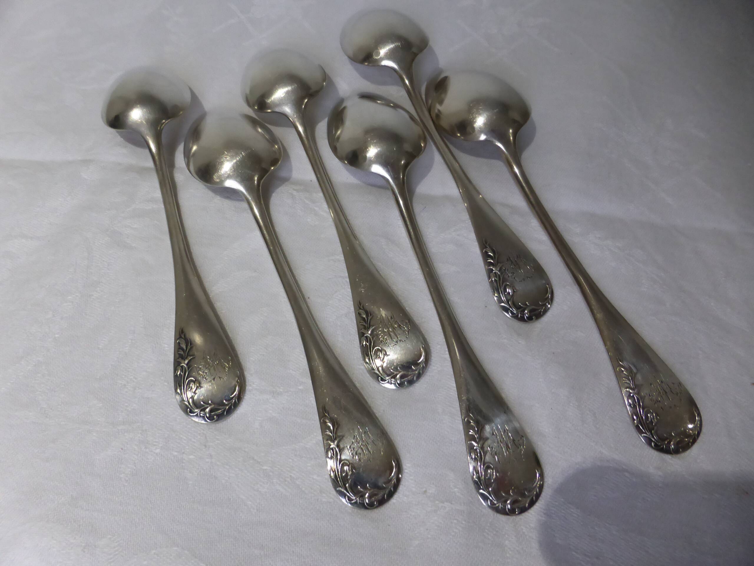6 vintage silver-plated metal soup spoons, hallmarked 211289