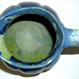 Pitcher in blue sandstone with blue drips, "melon" shape.