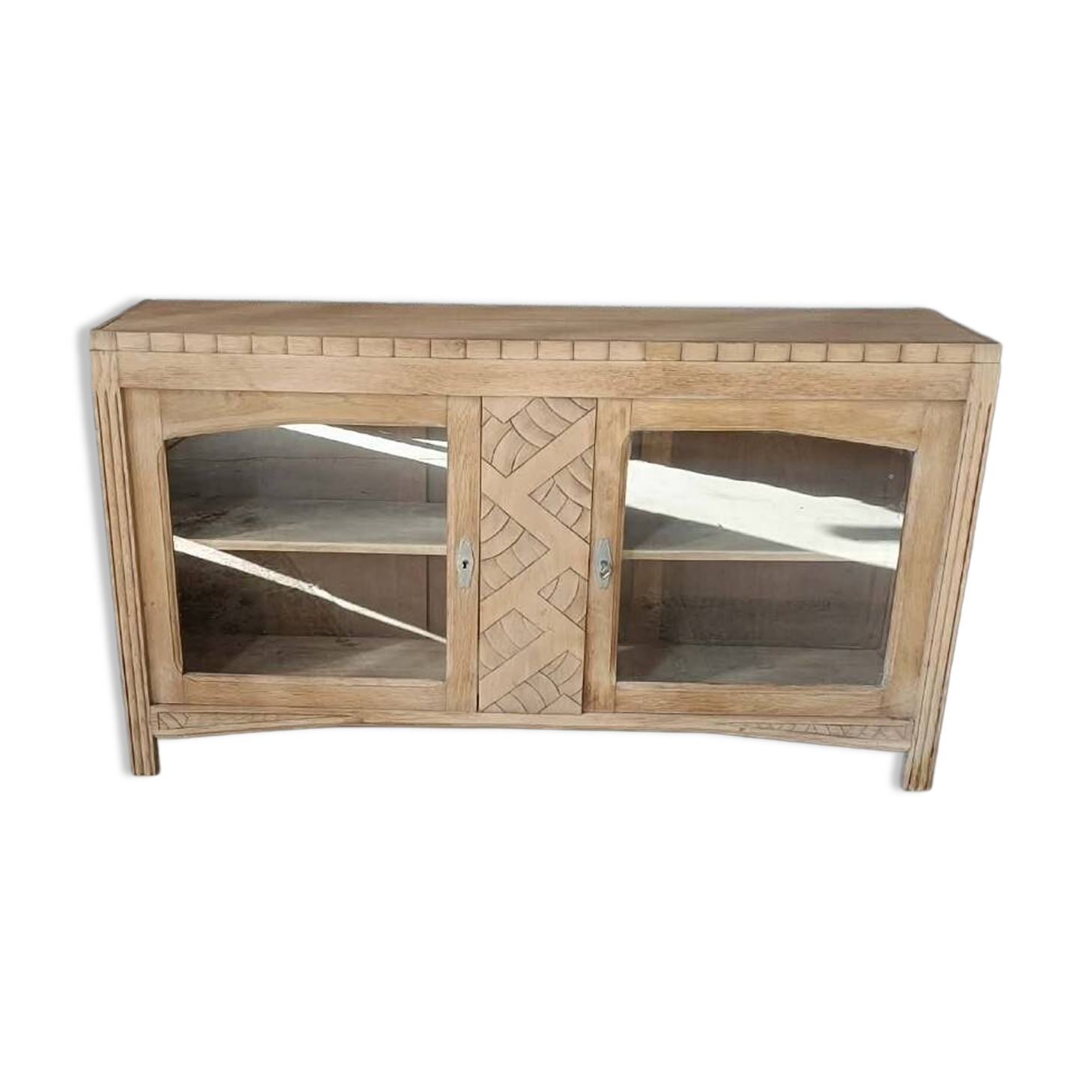 Display cabinet