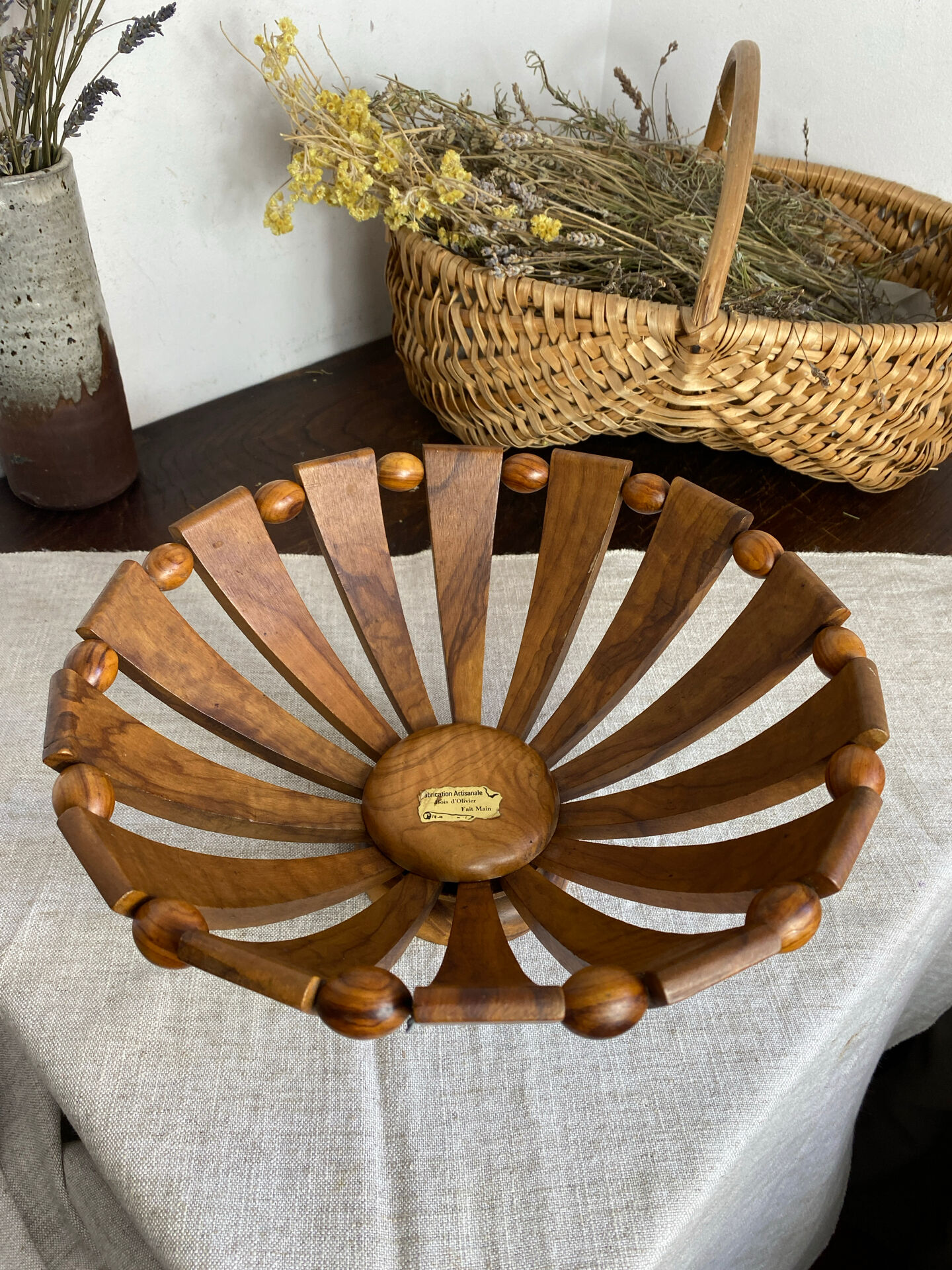 Corbeille à fruits en bois d’olivier