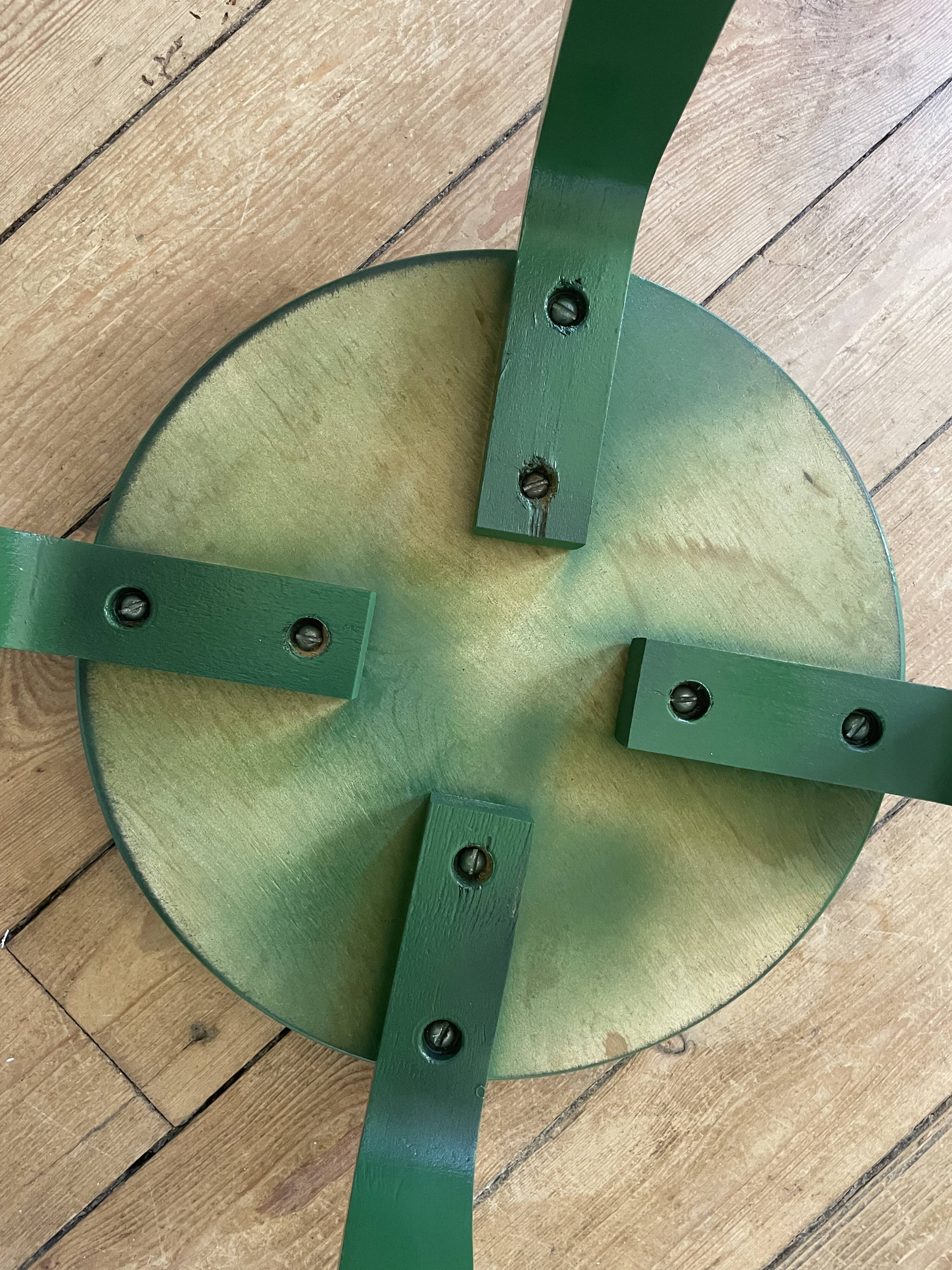 Tabouret Style Alvar Aalto vert