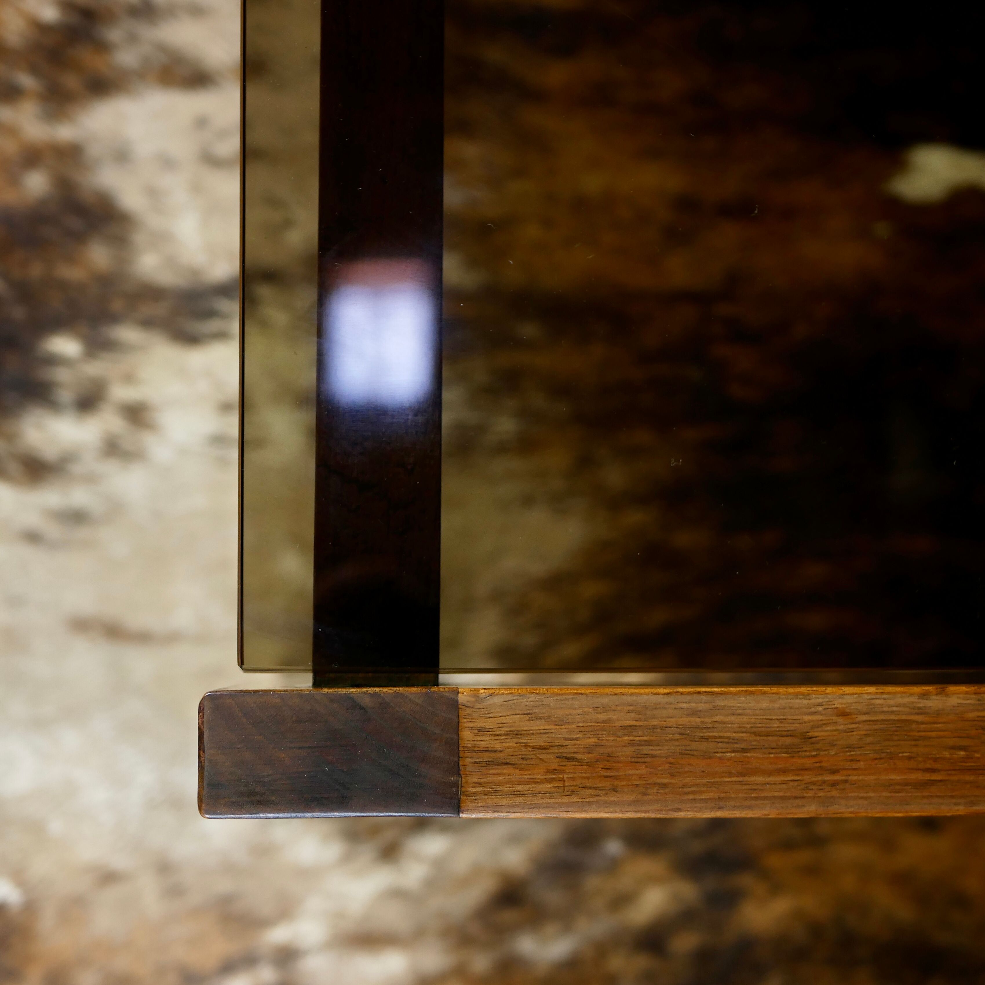 Coffee table in wood and smoked glass