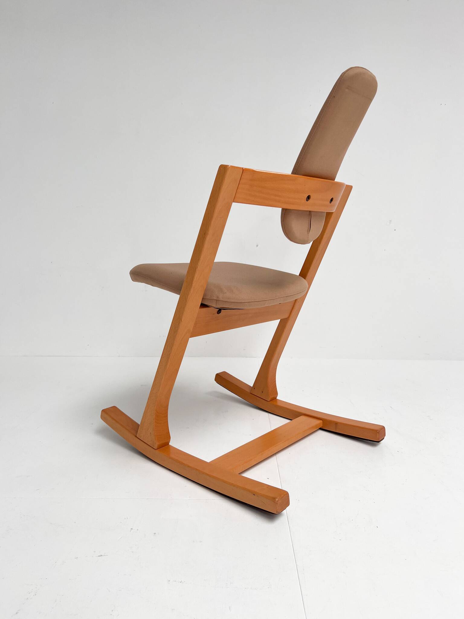 Chaise Pendulum Balance Stokke par Peter Opsvik, années 1980