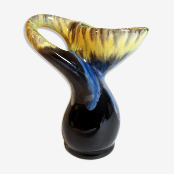 Vase with twisted handle