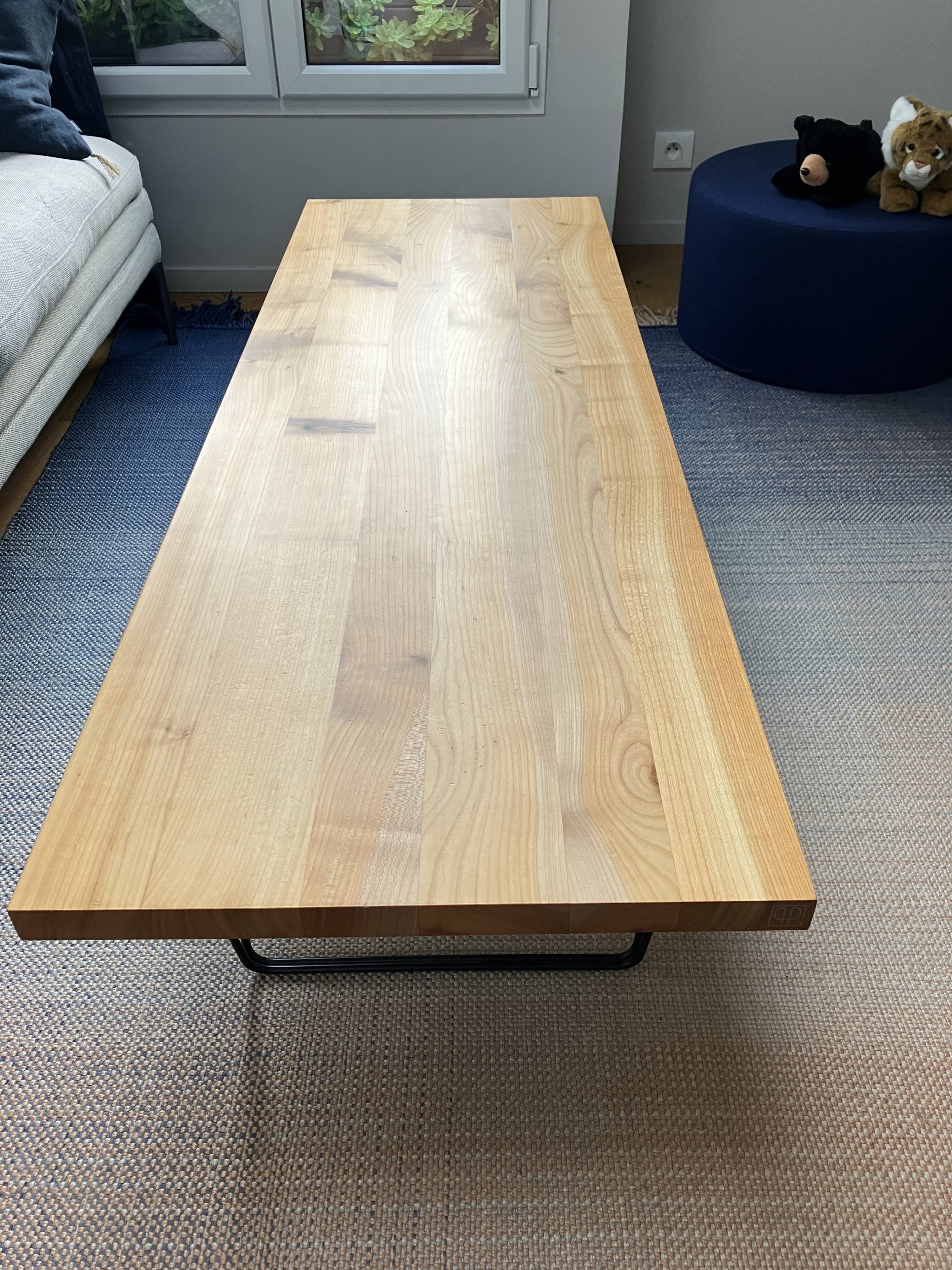 CM 191 table by Pierre Paulin contemporary edition Ligne Roset