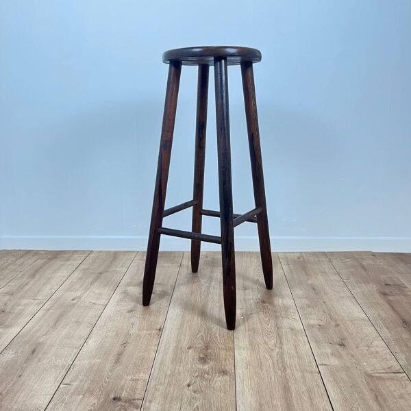 Tabouret de bar brutaliste en chêne teinté