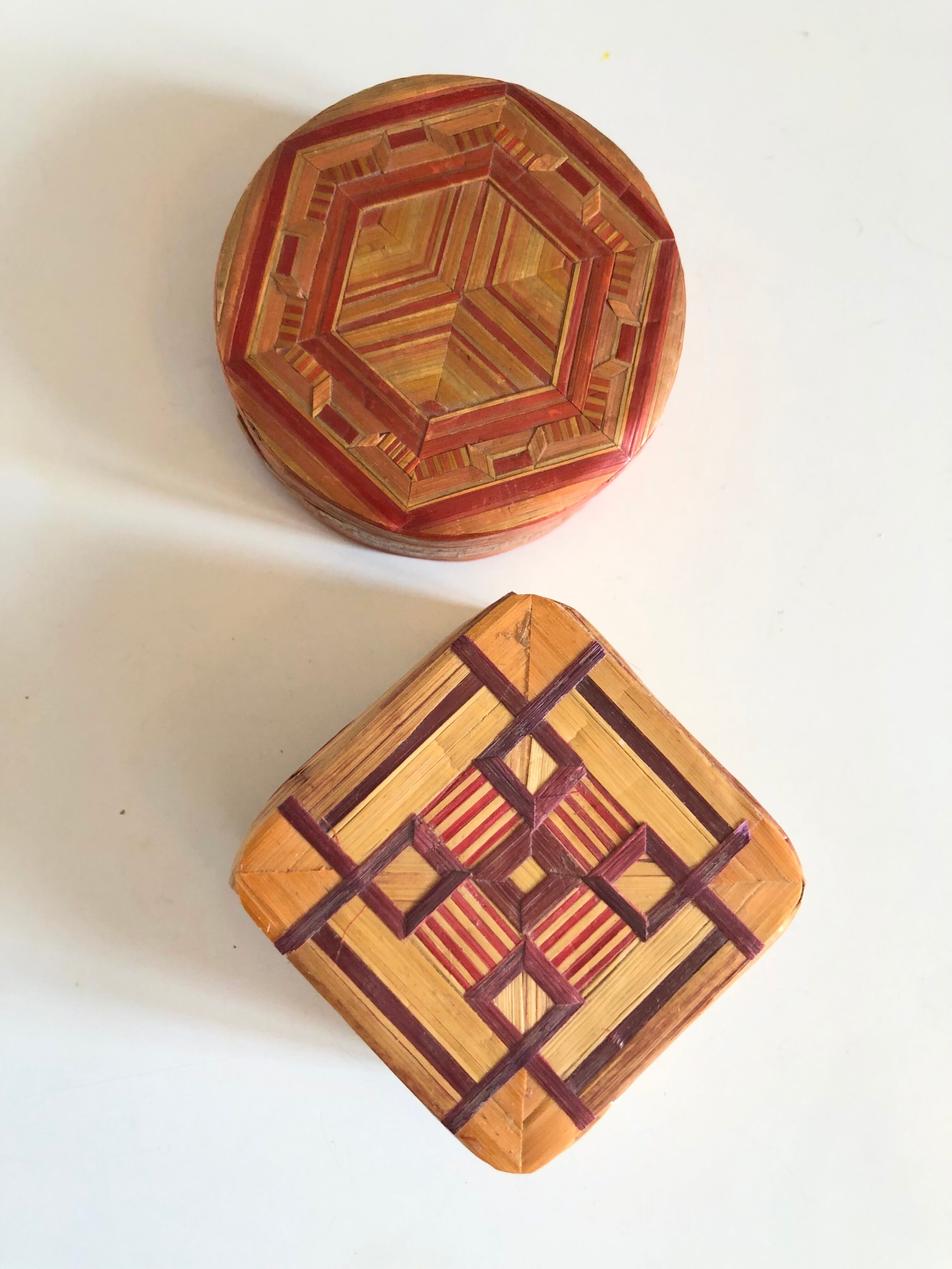 Pair of straw marquetry boxes