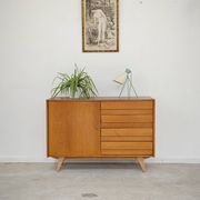 Buffet U 458 chêne clair Jiri Jiroutek pour Interier Praha 1960