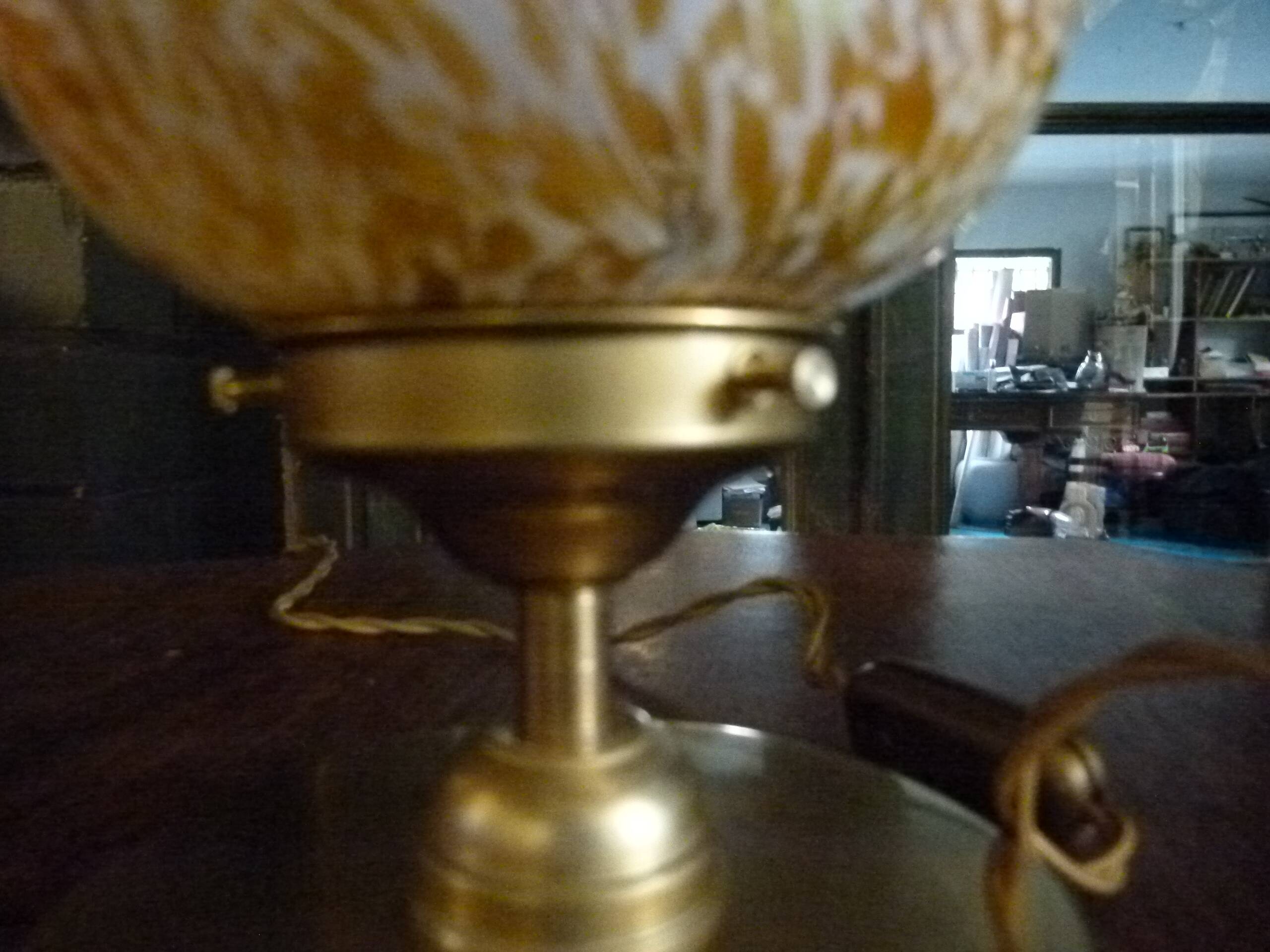 Lampe de table Candia papillon en verre Loetz