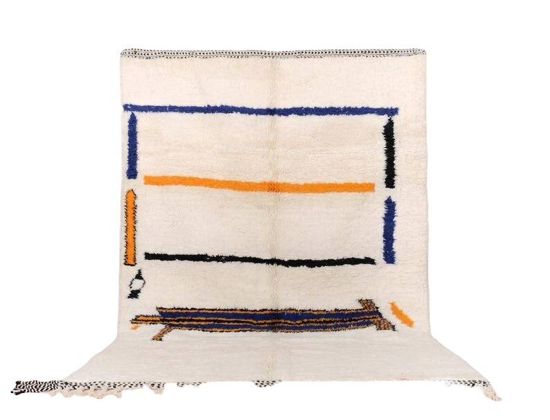 Handwoven natural wool rug with colourful patterns, size 1.4/2.6 m.
