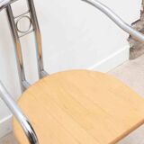 Chaise vintage en bois claire et pieds chromés