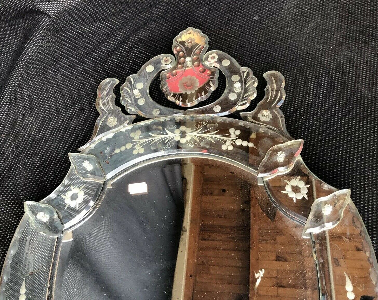 Venetian mirror period 1950 art deco 73.5 x 46 cm
