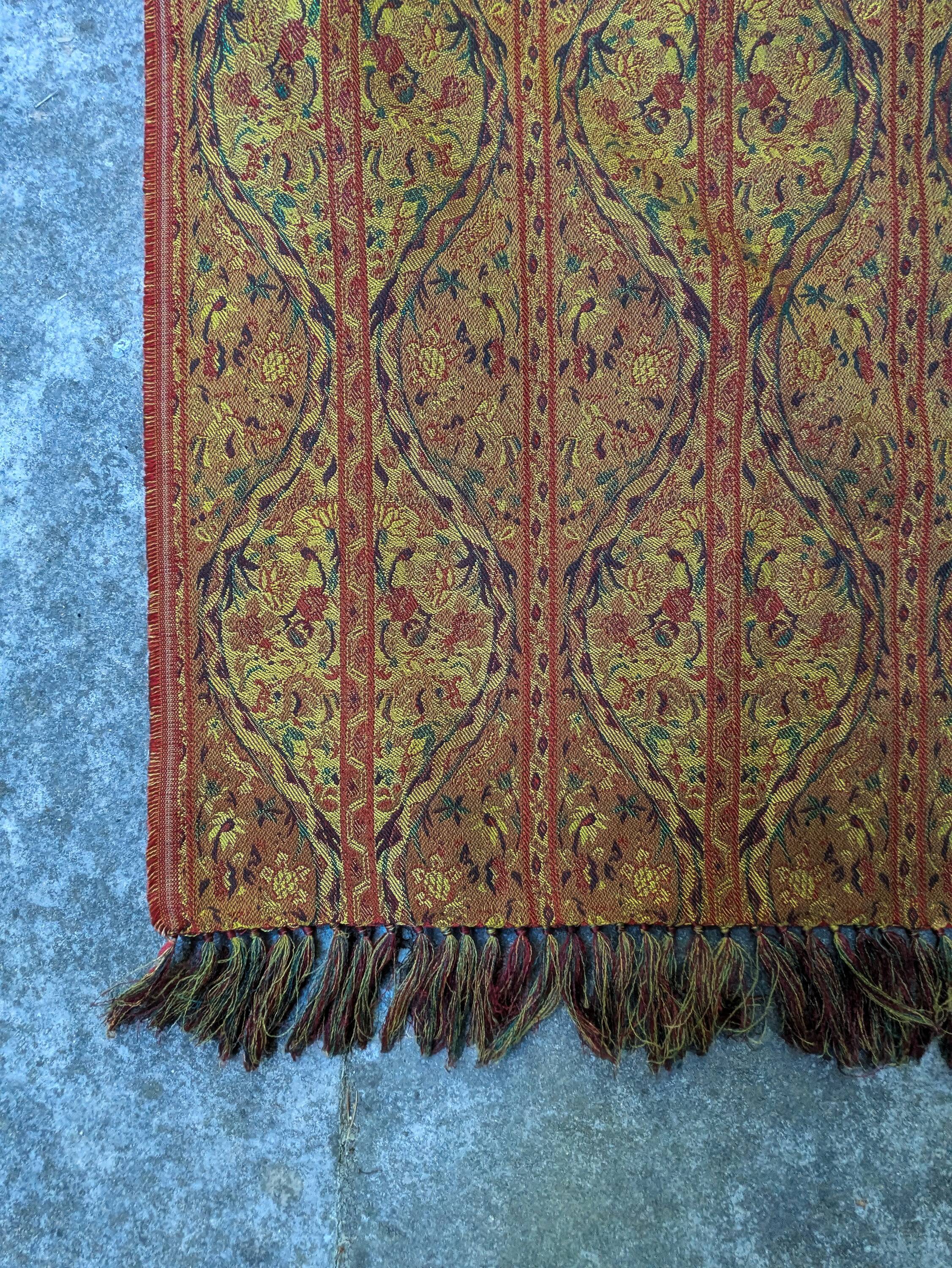 Plaid en laine tissée jacquard à décor Jamawar réversible
