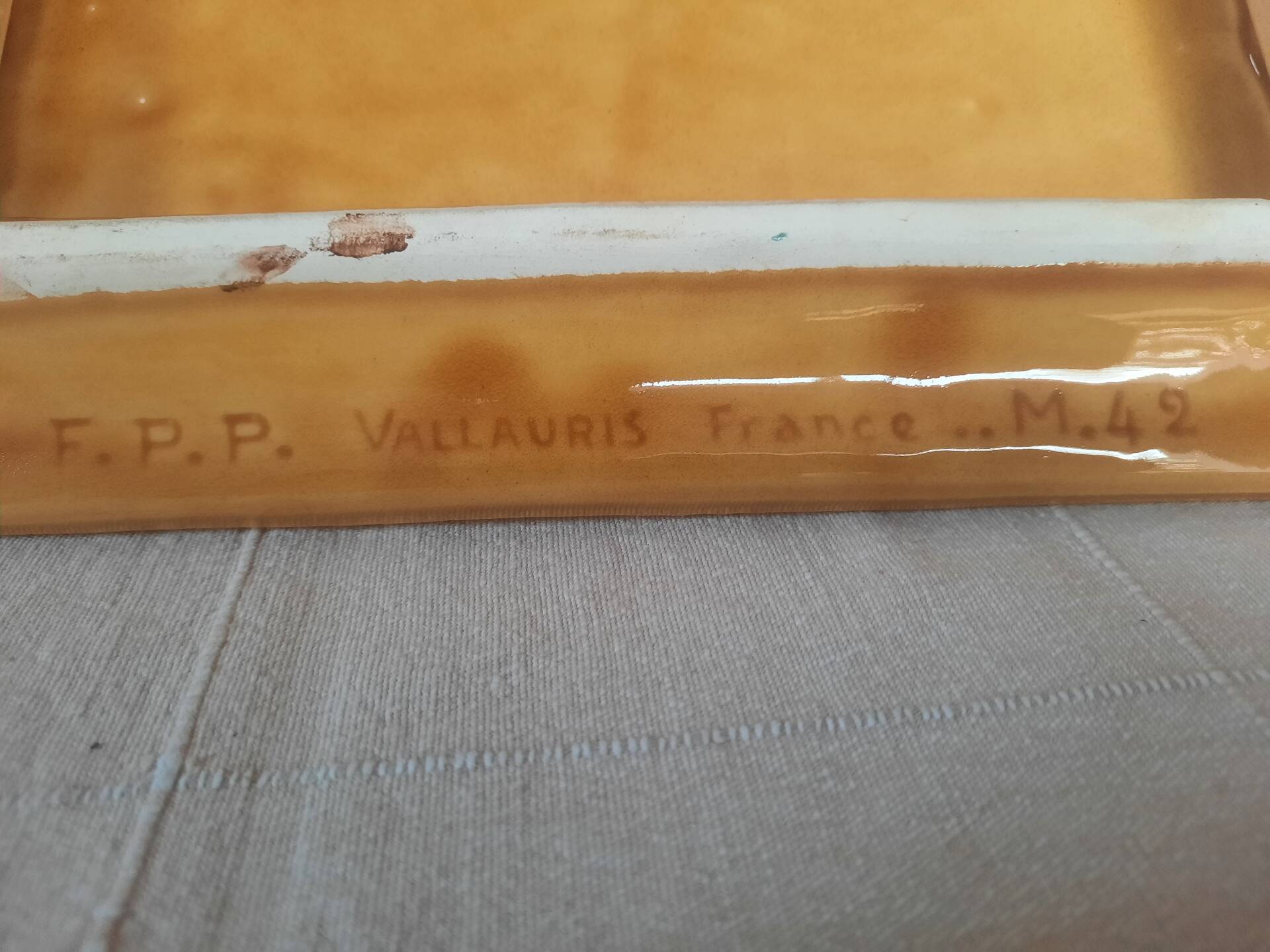 Cheese platter Vallauris signed