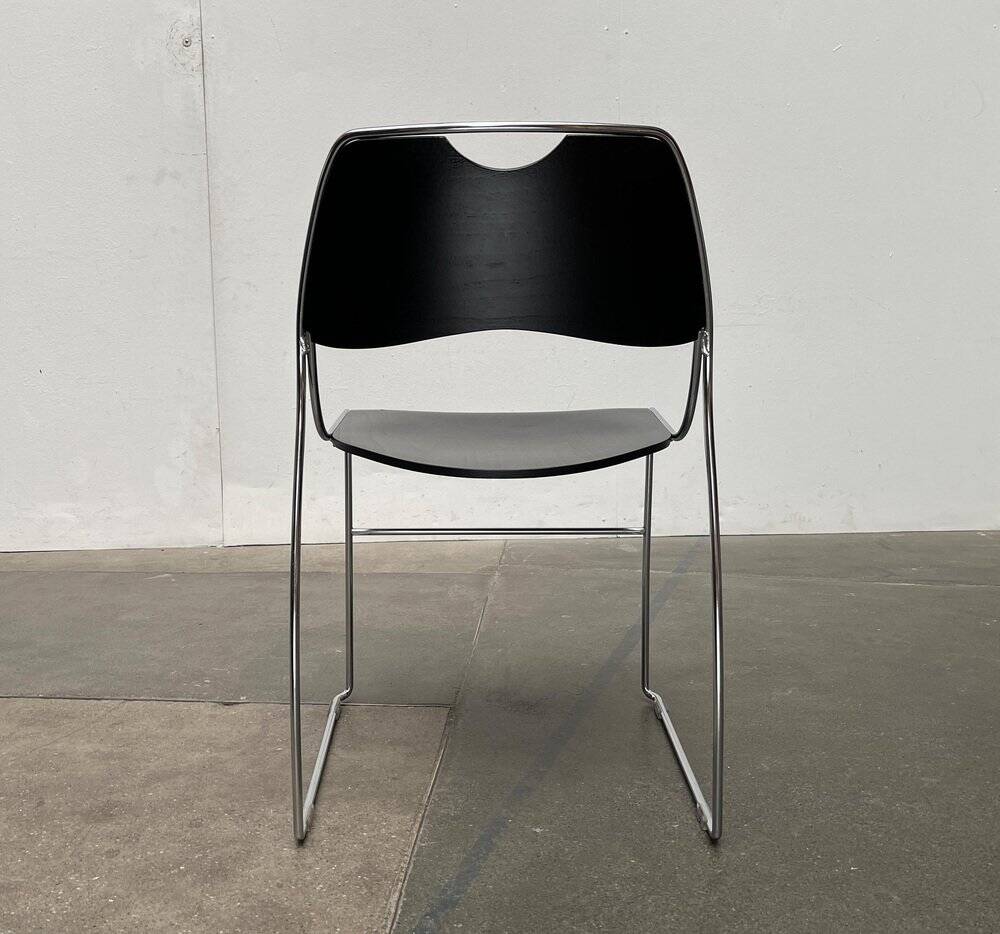 Set of minimalist postmodern stackable chairs, 1980s.
