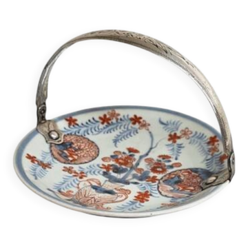 Plat japonais ancien avec poignée en argent, 18e et 19e siècle
