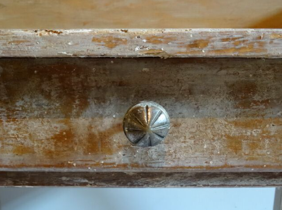 Wooden dressing table