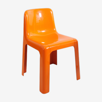 Chaise en fibre de verre de Marc Berthier modèle Ozoo 700