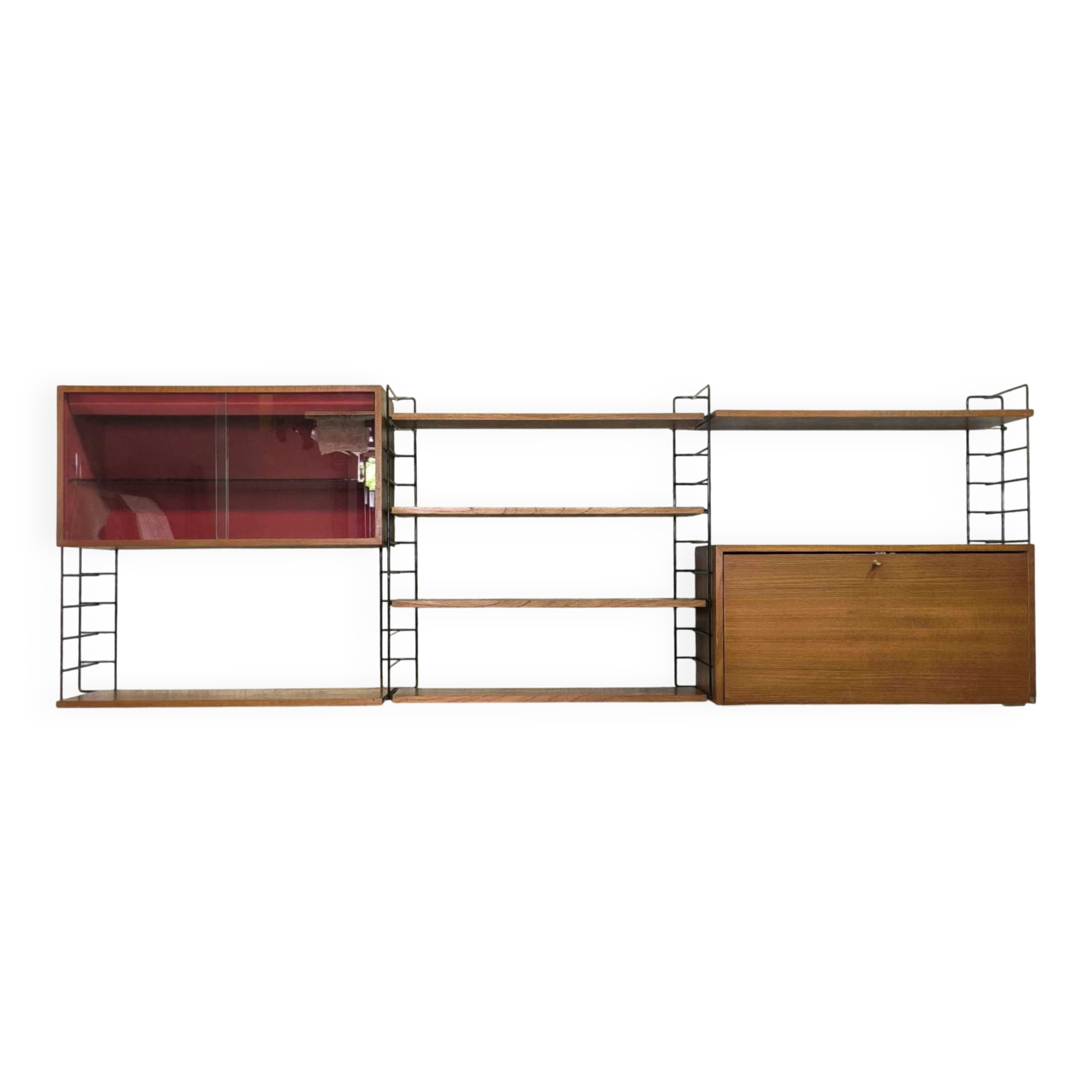 Modular vintage wall unit in teak.