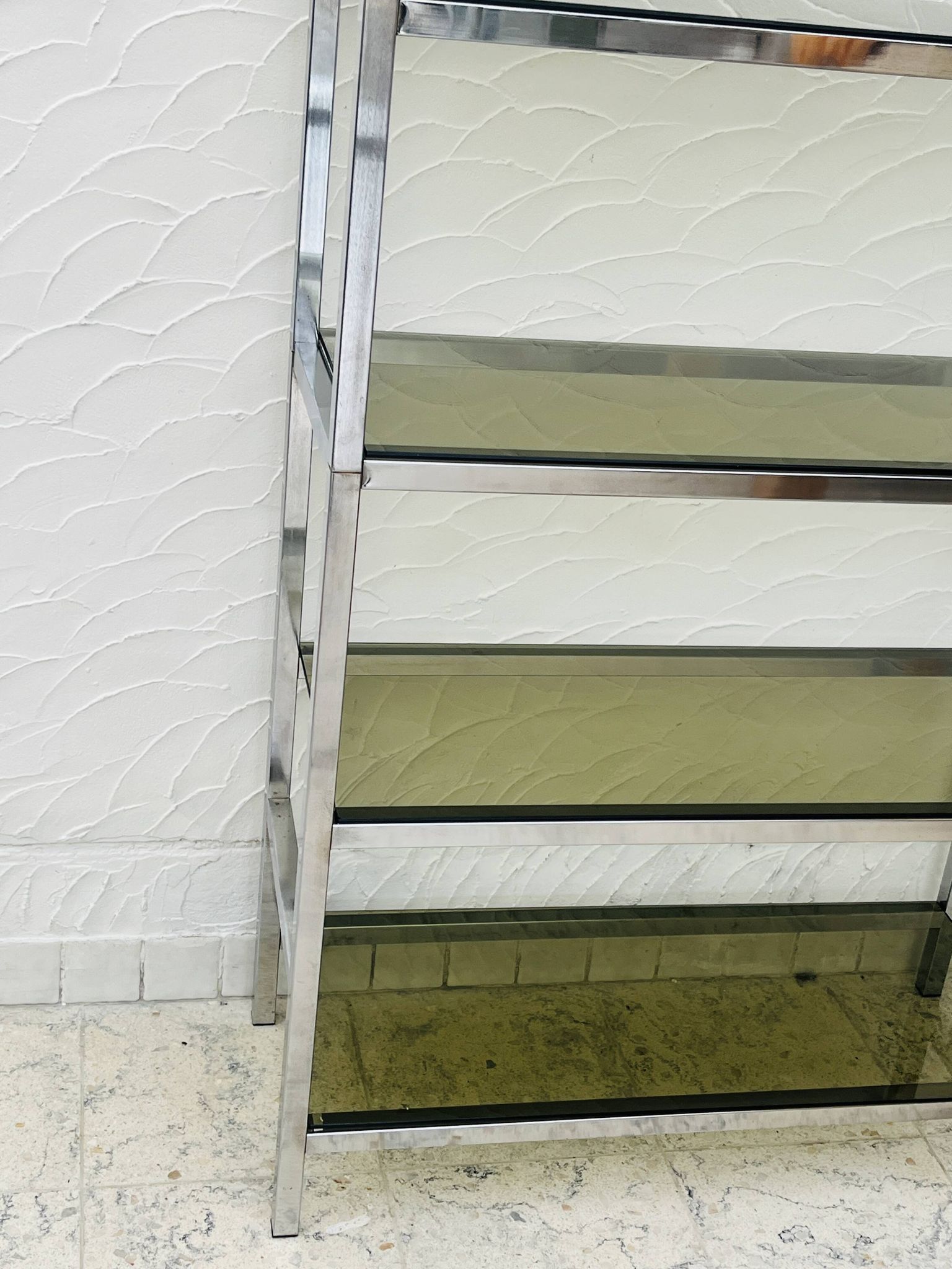 Vintage Italian design shelf in chrome and smoked glass from the 1970s.