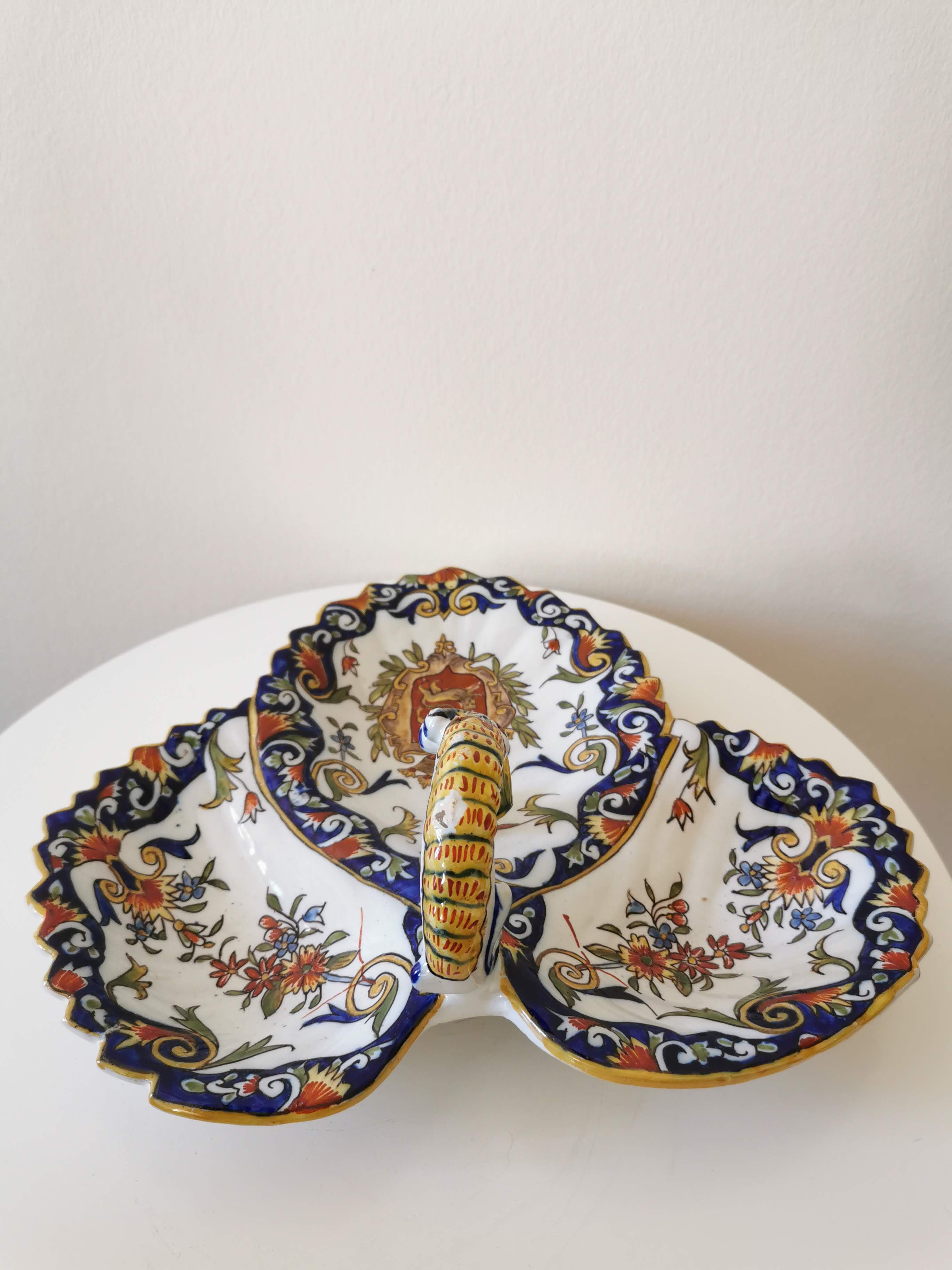 Faience servant of Desvres late nineteenth, early twentieth