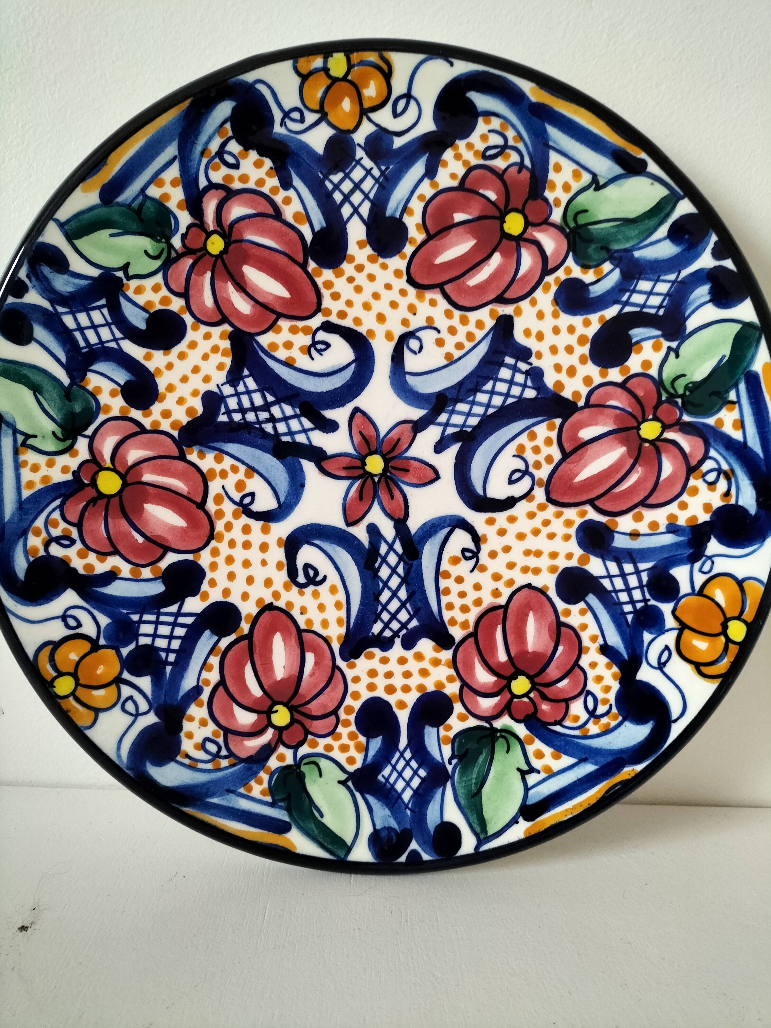 Large Andalusian ceramic plate